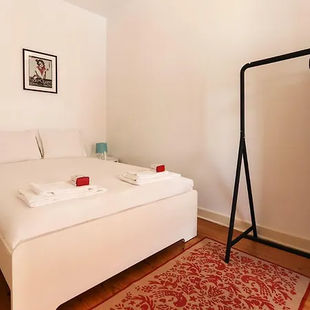 شقة Cosy Alcantara By Homing *